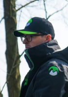 EMBLEM BLACK & GREEN CAP