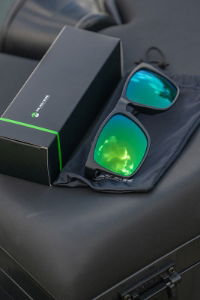 XSIGHT POLARIZED SUNGLASSES